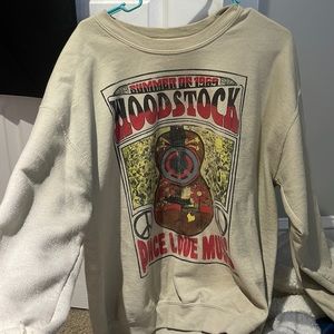 Woodstock crew neck